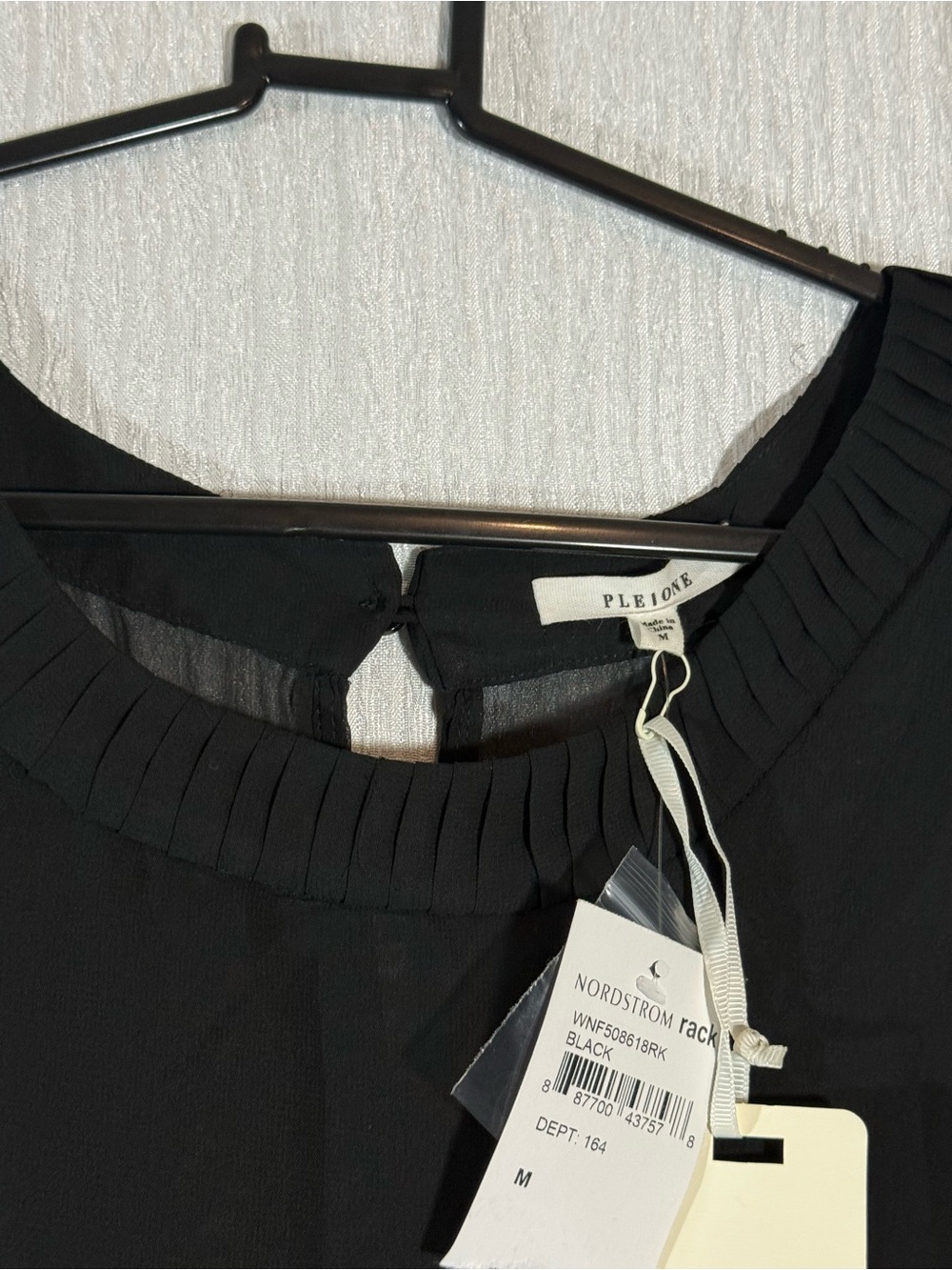 Pleione Black Pleated-Rim Blouse